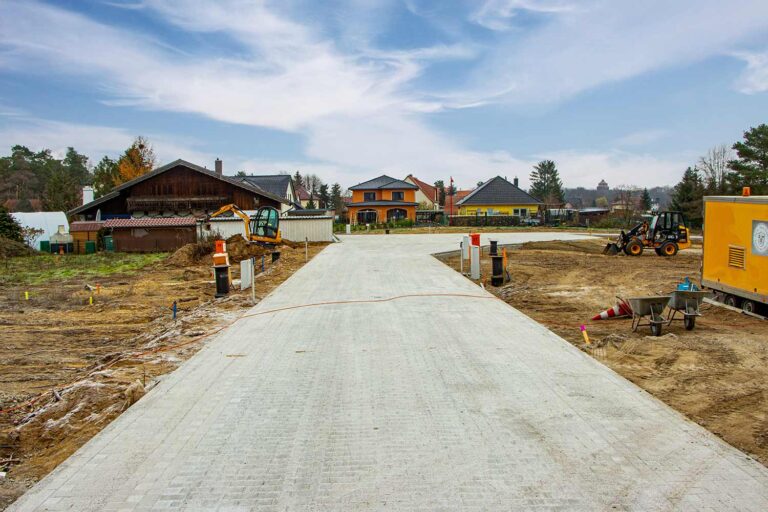 Erschließung eines 6.633 m²-Baufeldes Friedrichshof, Beelitz – Projektbegleitung